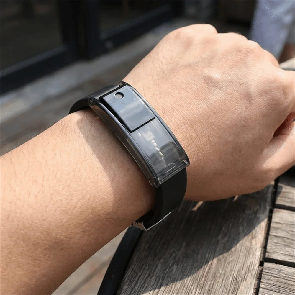 Refillable scent diffuser wristband